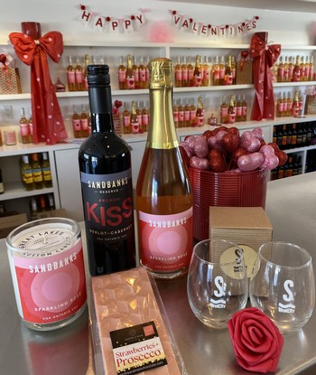 Valentine's 2 bottle gift package